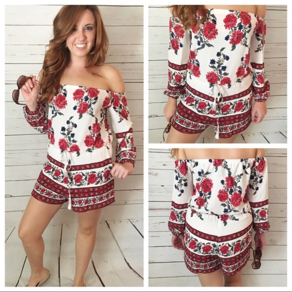 Floral Off the Shoulder Long Sleeve Romper - Picture 5 of 6